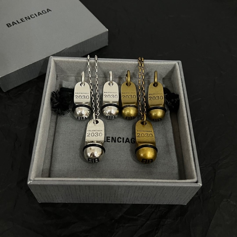 Ba1en*iaga necklaces
